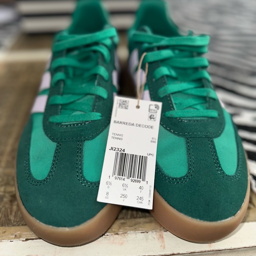 Women's Green Tennis Sneakers